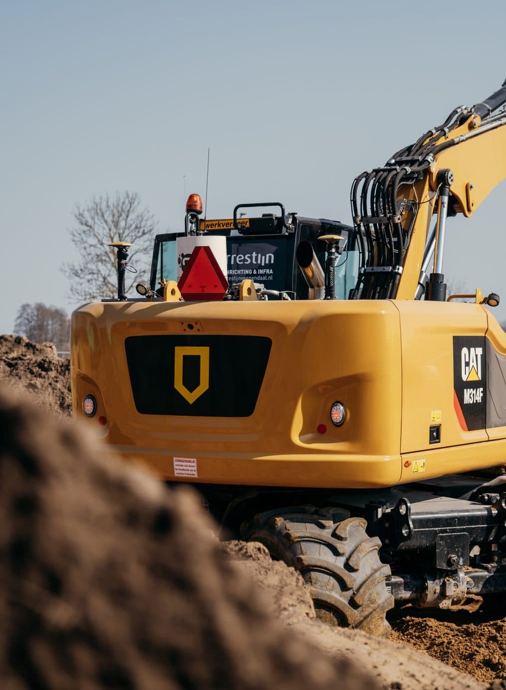 Graafmachine van Dorrestijn op een bouwrijp terrein