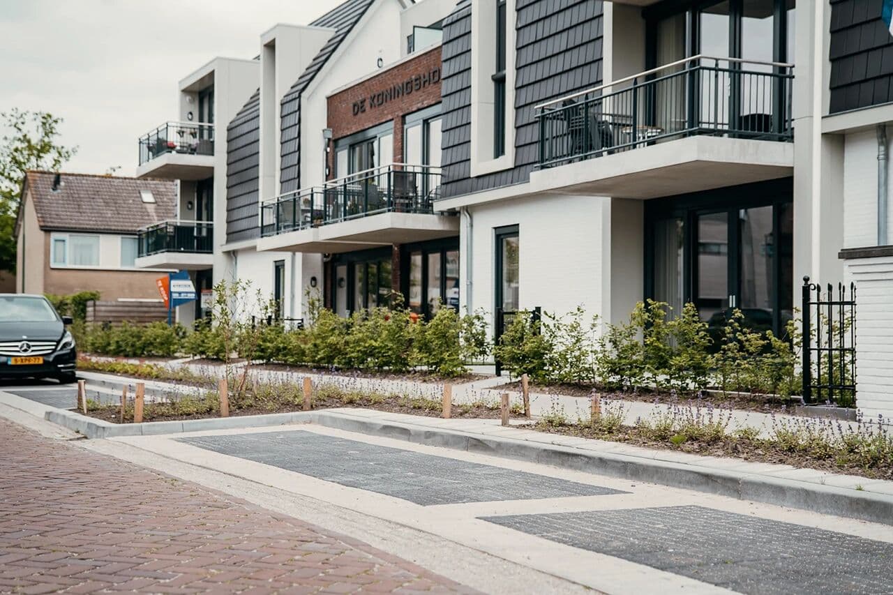 Grond- en straatwerk Koningshof Renswoude, foto 1