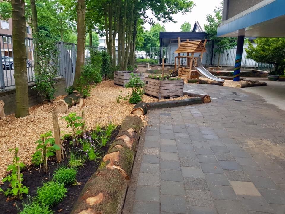 Schoolplein BMS, foto 1