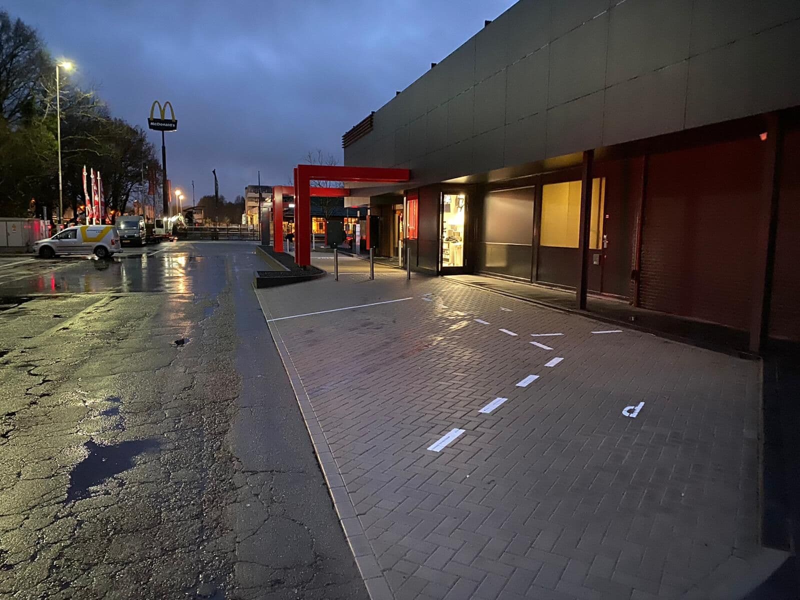 Terreininrichting KFC Oosterhout, foto 1