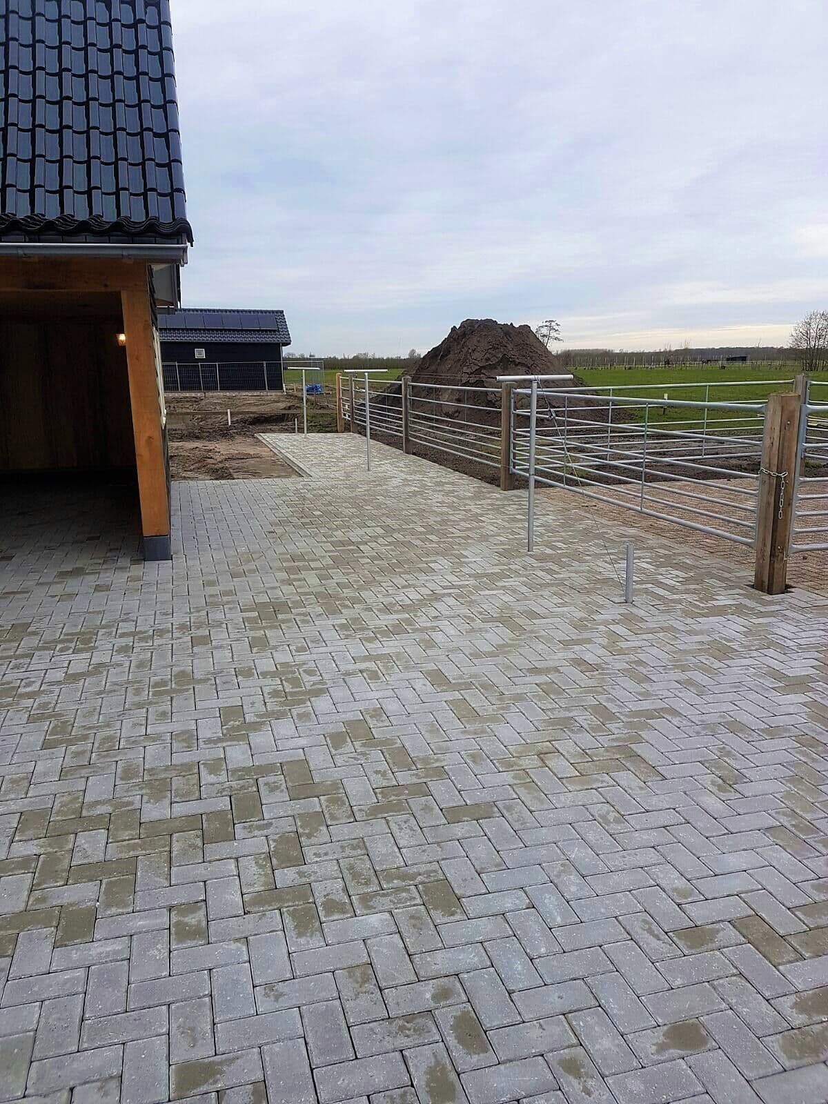 Tuinaanleg fam. Van de Geer, foto 3