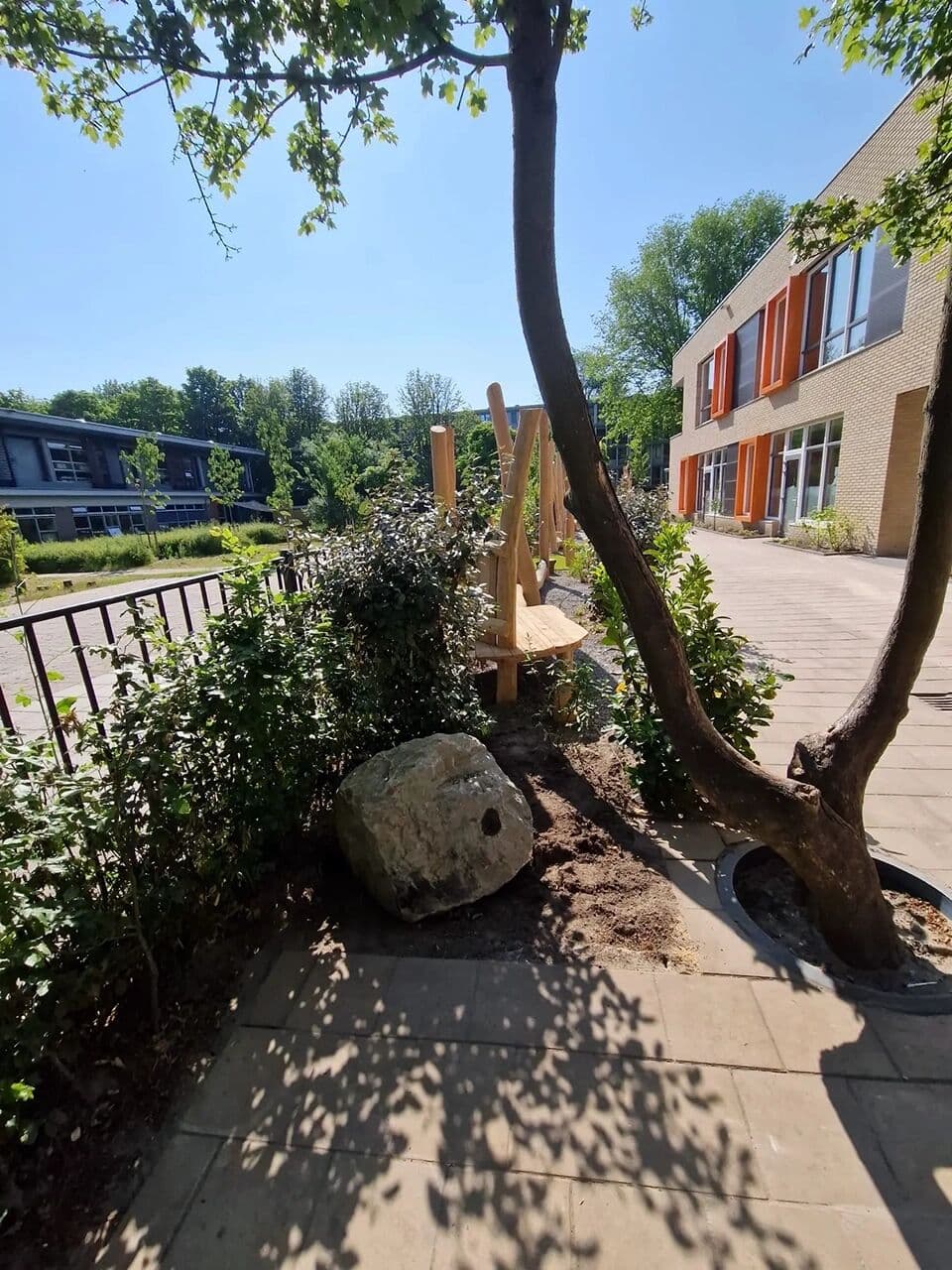 Vergroenen schoolplein Amsterdam, foto 9