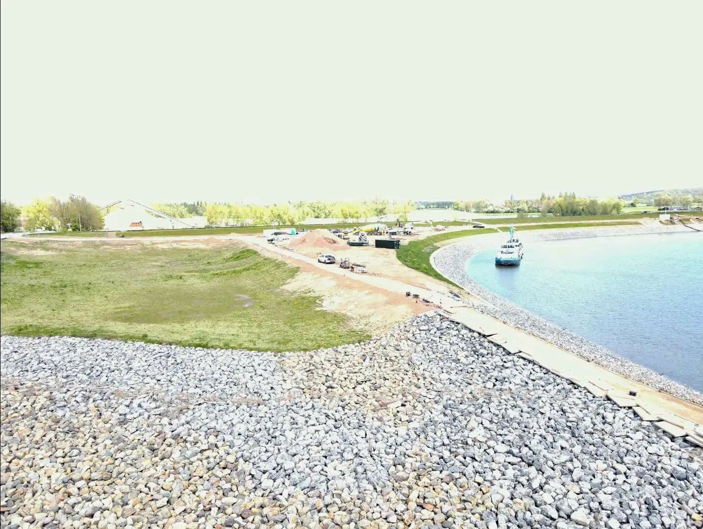 Bestrating nieuwe overnachtingshaven Spijk, foto 2
